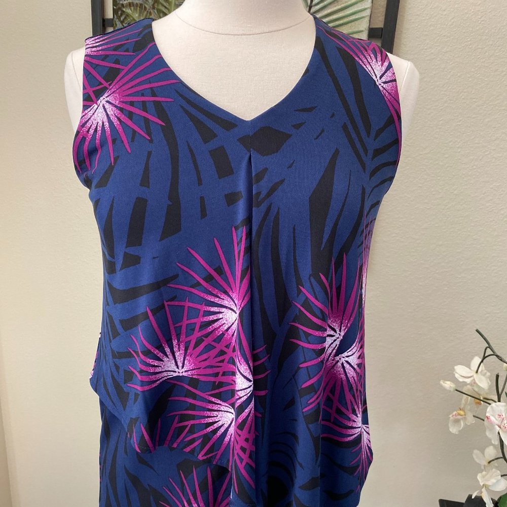 ALFANI PETITE MEDIUM SLEEVELESS TOP